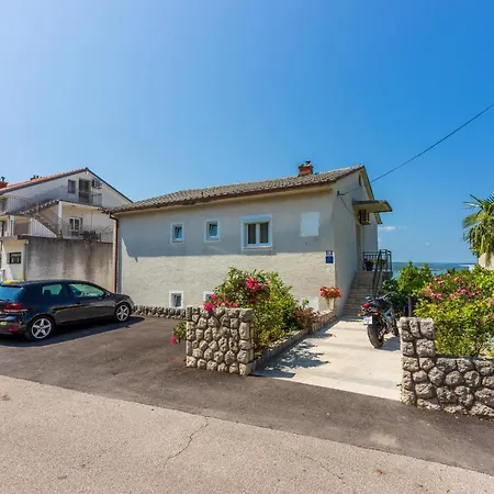 Apartmán Dora