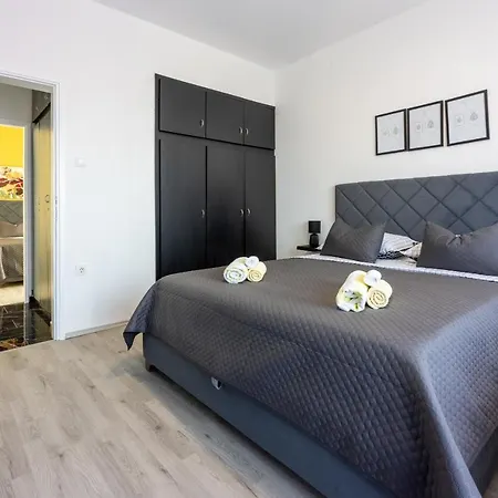 Dora Apartmán