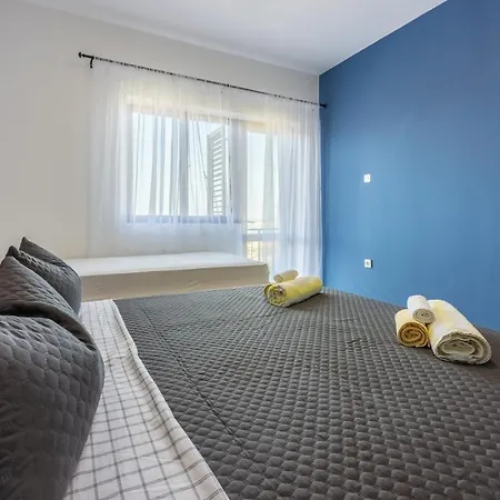 Dora Apartmán *