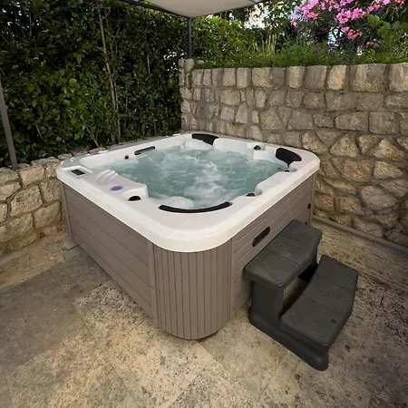 Dora Διαμέρισμα *