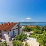 Dora Appartement